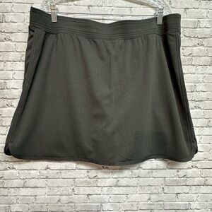 St. John's Bay Active SWIM SKIRT Built in Shorts Size Woman 1X Quick-Dri Gray